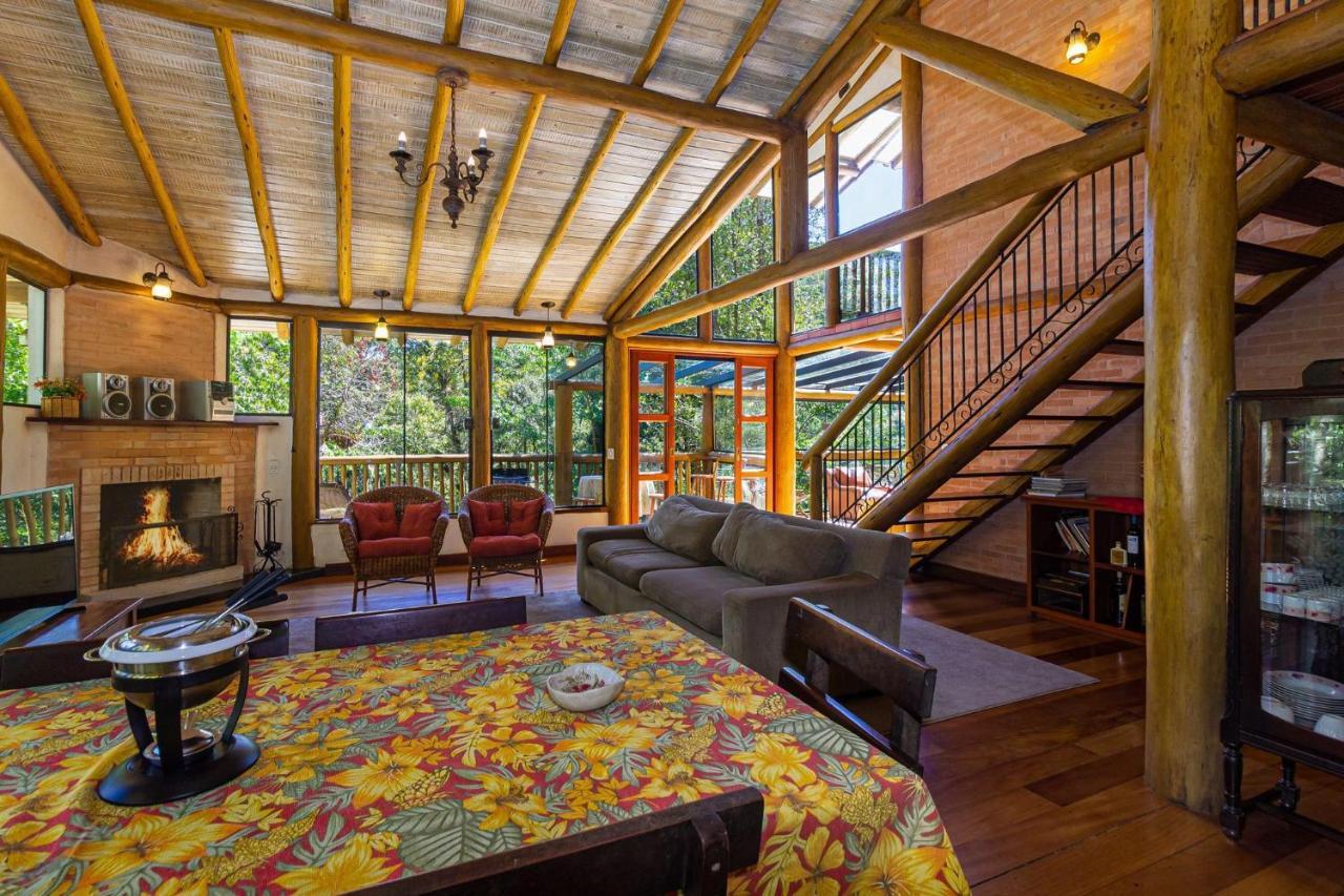 Casa Com Area Gourmet Perto Do Parque Amantikir Villa - Campos do Jordao — Photos 3